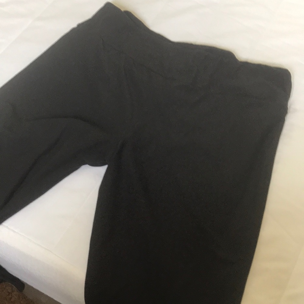 Black lularoe leggings!